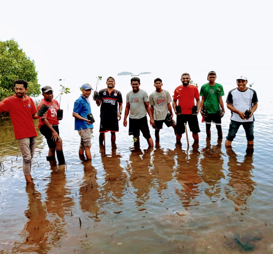 GIAT PEMERINTAH DESA PLEDO UNTUK MELESTARIKAN HUTAN MANGROVE
